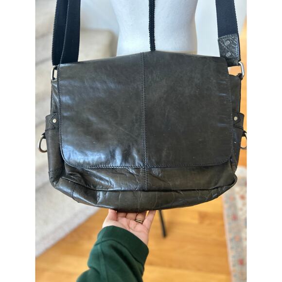 Fossil Deep Olive Green Leather Crossbody Messenger Bag - Picture 5 of 14